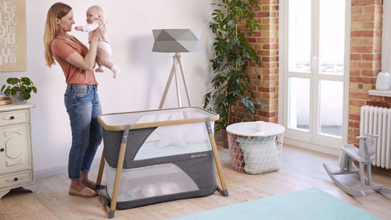 Kelioninė lovytė–maniežas KINDERKRAFT SOFI 4 in 1, pilka
